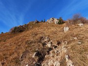 MONTE CASTELLO (croce 1425 – cima 1474 m) da Valpiana di Serina il 7 dicembre 2023 - FOTOGALLERY